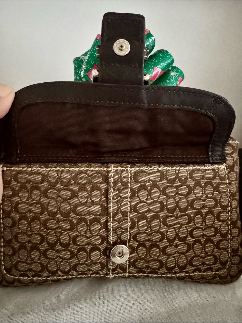VTG Y2K Coach Soho Khaki Brown Buckle Wristlet W/ Coach Dust Bag - Picture 3 of 11
